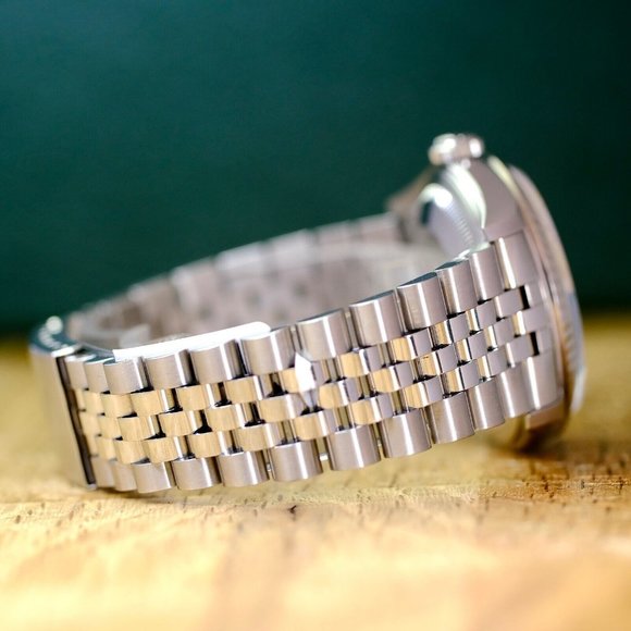 ROLEX DATEJUST UNISEX WATCH 36 MM SILVER ROMAN DIAL STEEL FLUTED JUBILEE 16234 - Picture 8 of 11